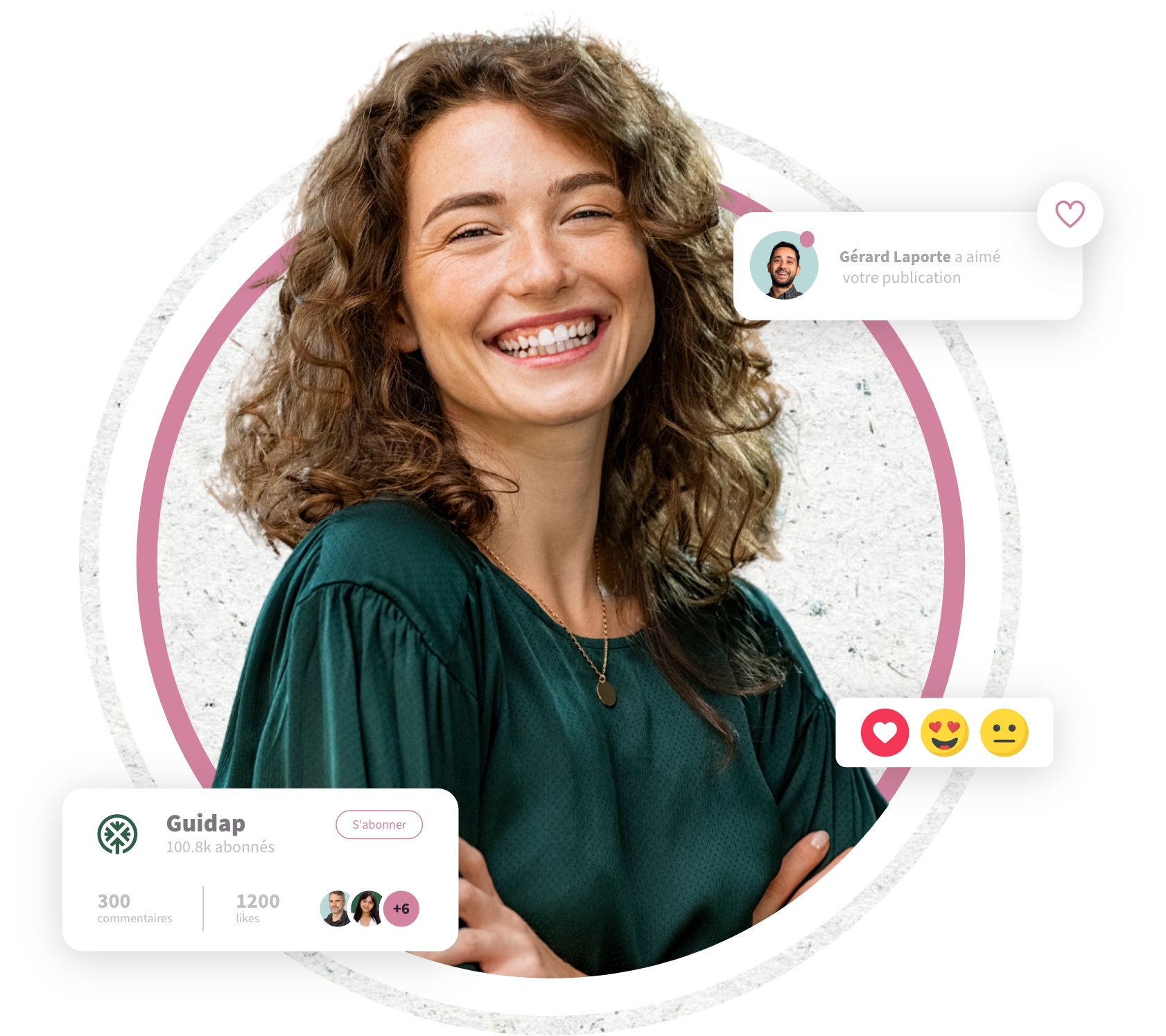 Femme souriante entourée d'icônes liées à la communication